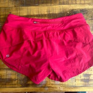 Lululemon 2.5 in running shorts